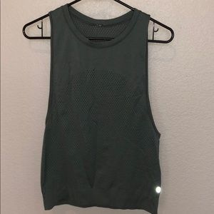 Lululemon muscle top
